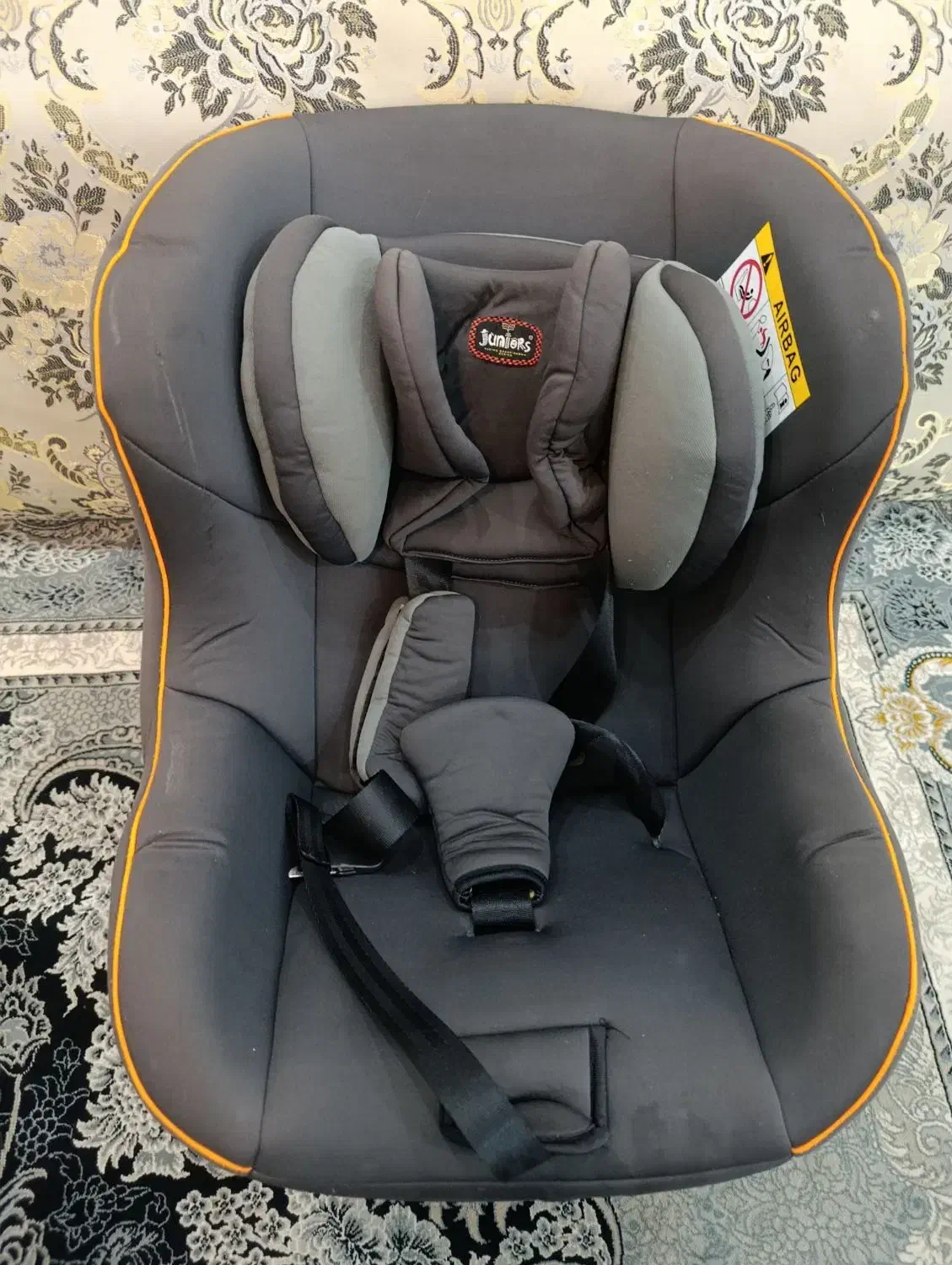 صندلی ماشین کودک|تخت و صندلی بچه|شیراز, مسلم|دیوار