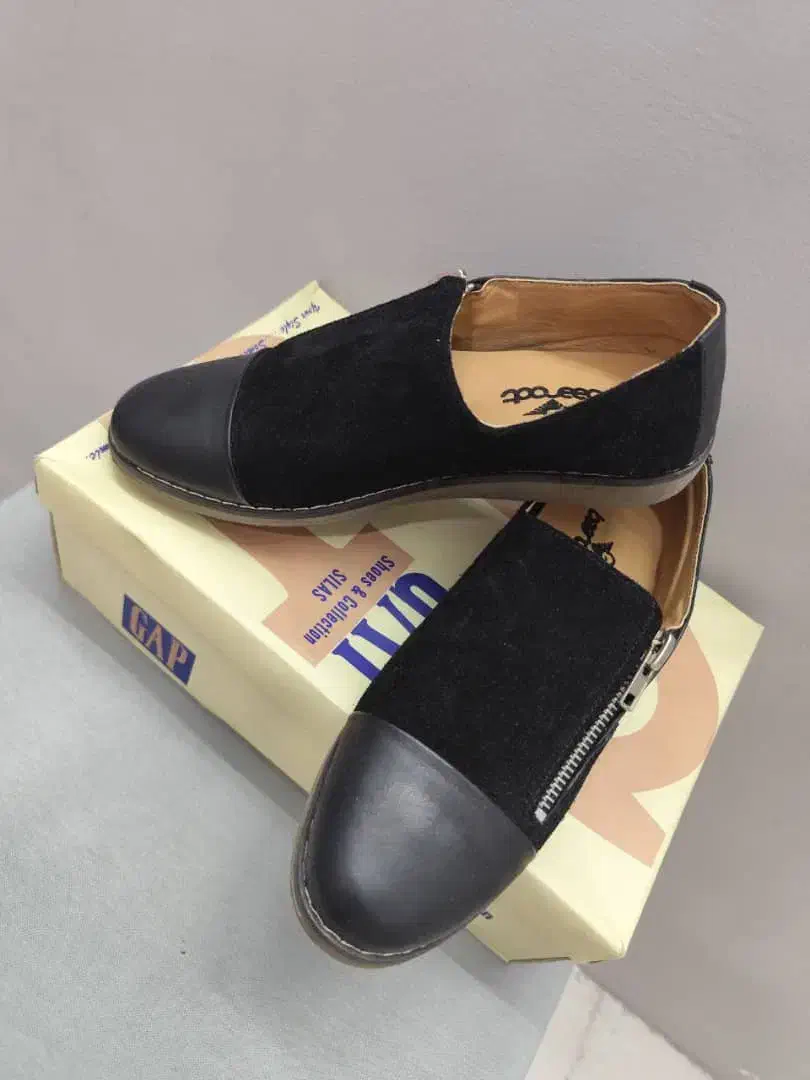 کفش مردانه خارجی|کیف، کفش، کمربند|پرند, فاز ۶|دیوار