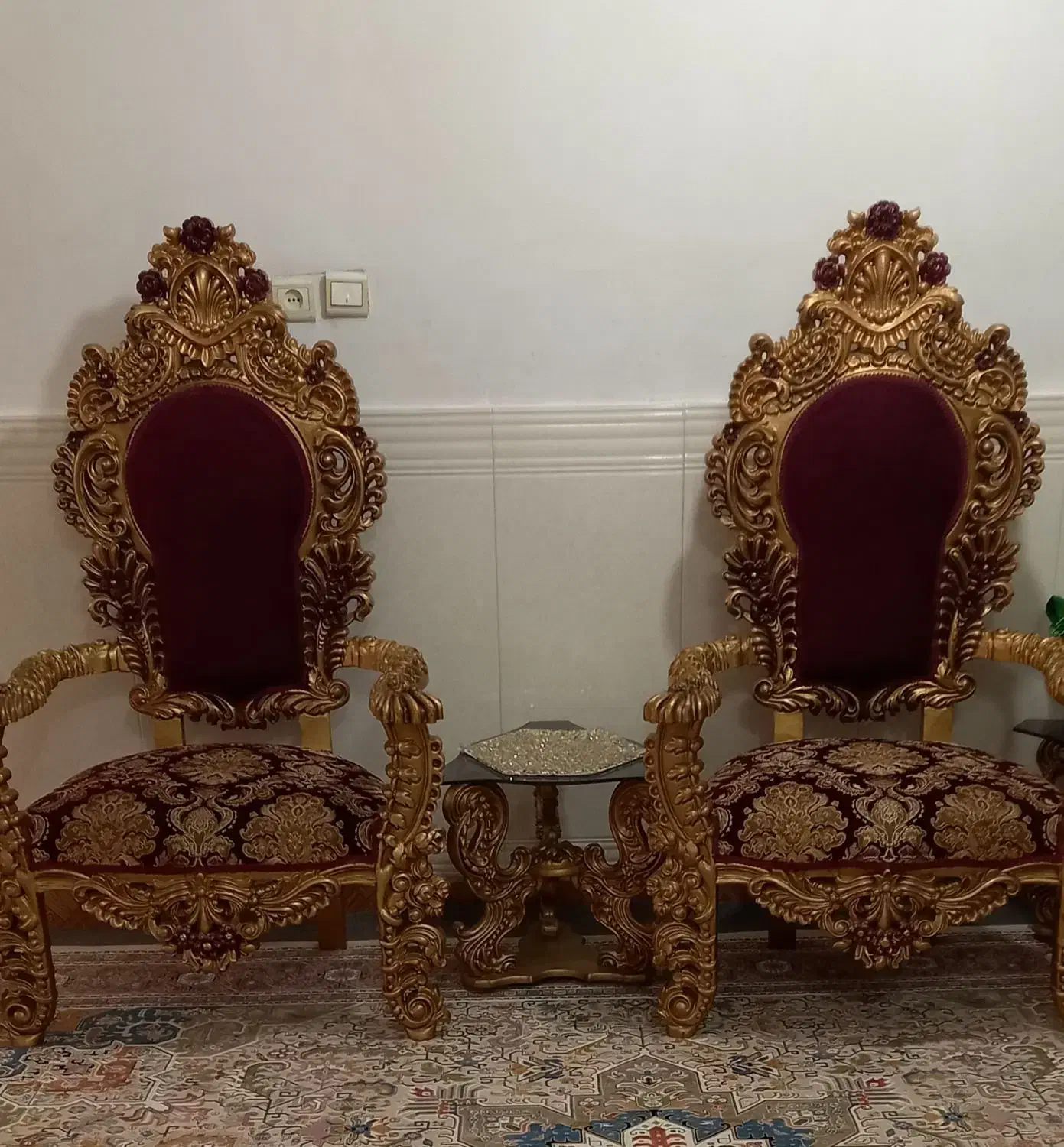 مبل سلطنتی پنجه شیری|مبلمان خانگی و میز عسلی|باقرشهر, |دیوار