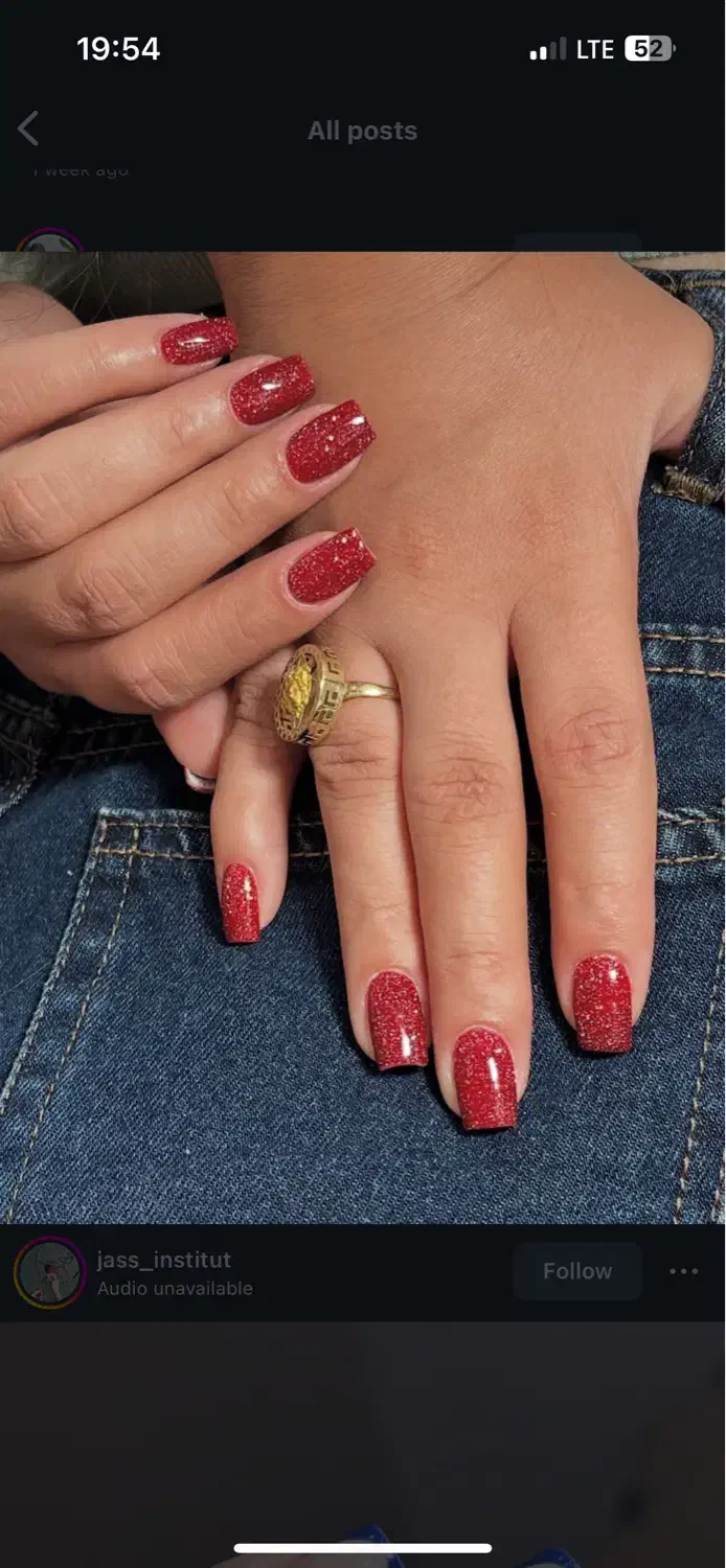 خدمات کاشت ناخن دست و پا با بهترین متریال|خدمات آرایشگری و زیبایی|مرند, |دیوار