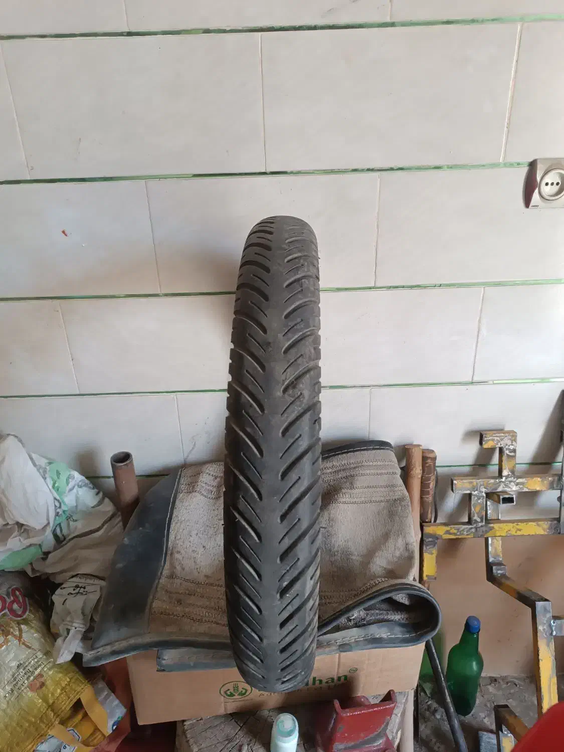 لاستیک موتور|موتورسیکلت|نجف‌آباد, فاز ۳ شهرک آزادگان|دیوار