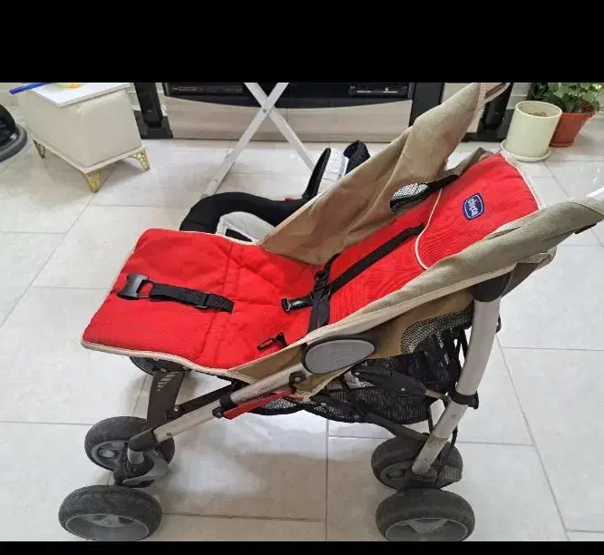 کالسکه و کریر|کالسکه و لوازم جانبی|ری, حمزه‌آباد|دیوار