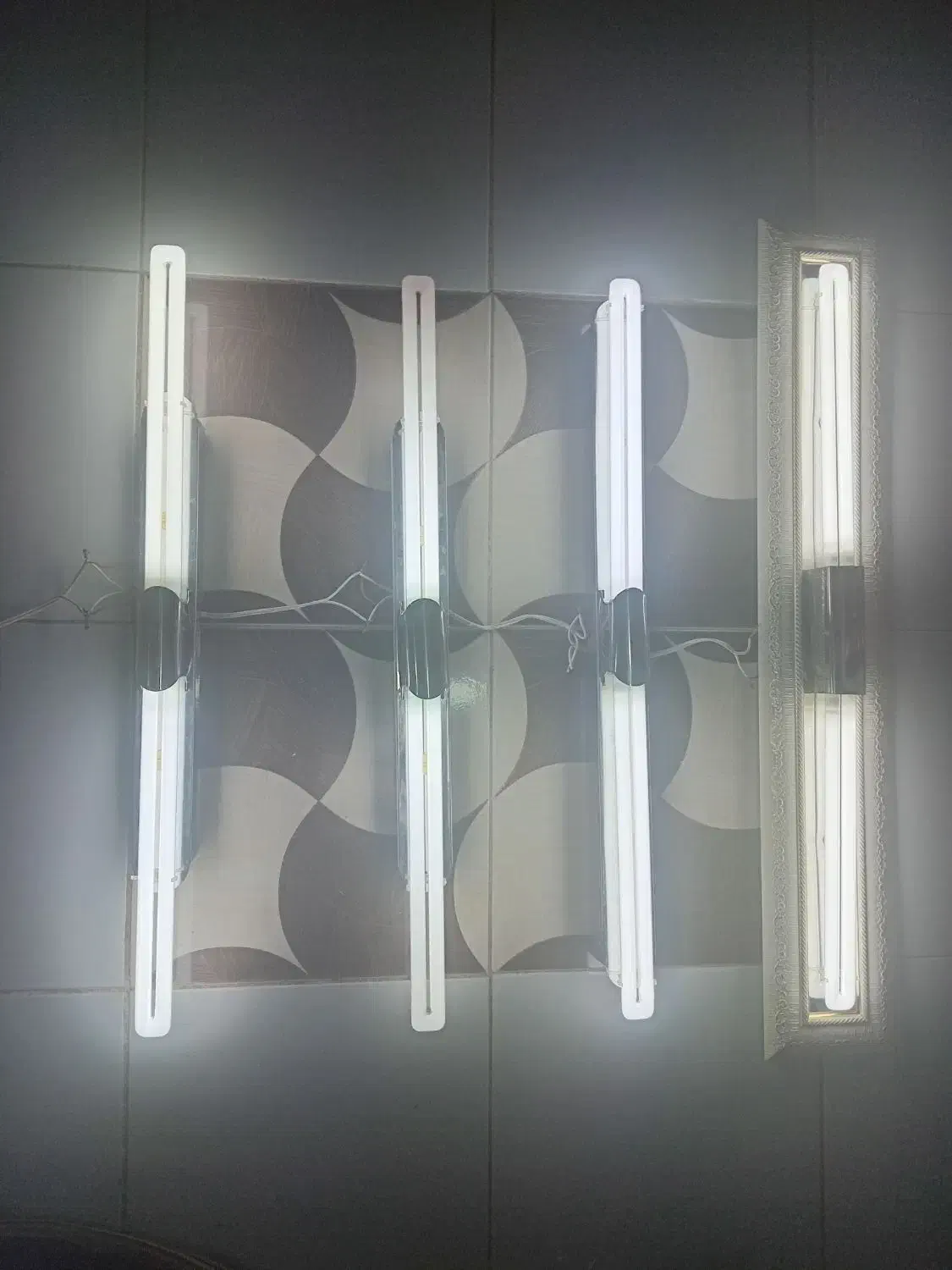 مهتابی دست دو|لامپ و چراغ|زرند, |دیوار