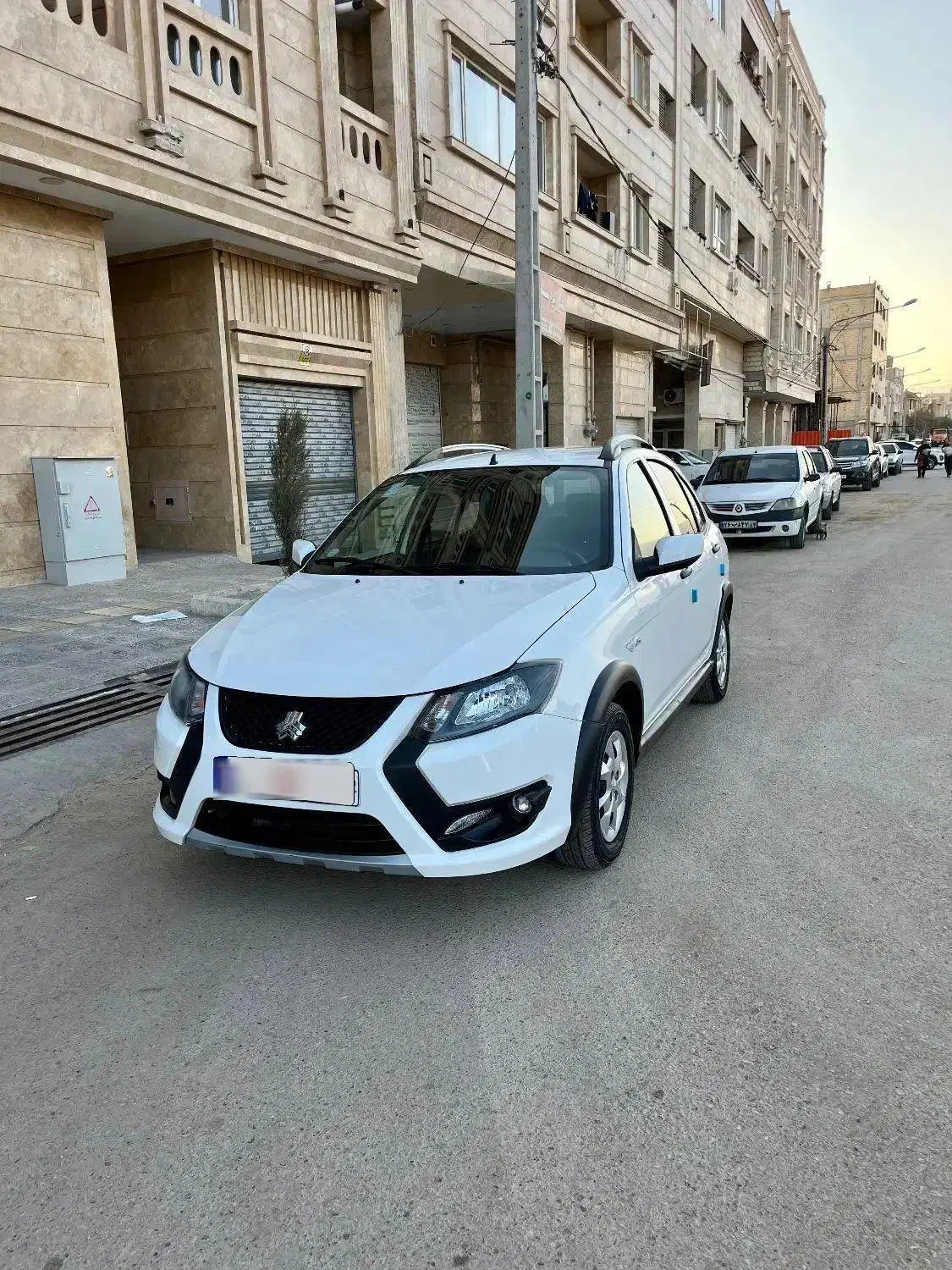 کوییک s مدل 1402|خودرو سواری و وانت|شیراز, پشم شیشه|دیوار