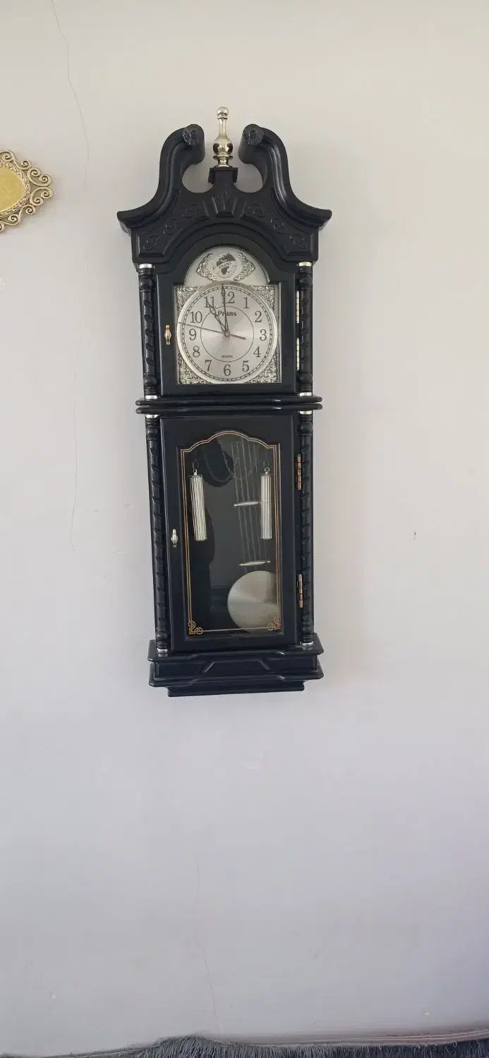 ساعت دیواری درجه یک موتورخوب به شرط سالمی|ساعت دیواری و تزئینی|نورآباد, |دیوار