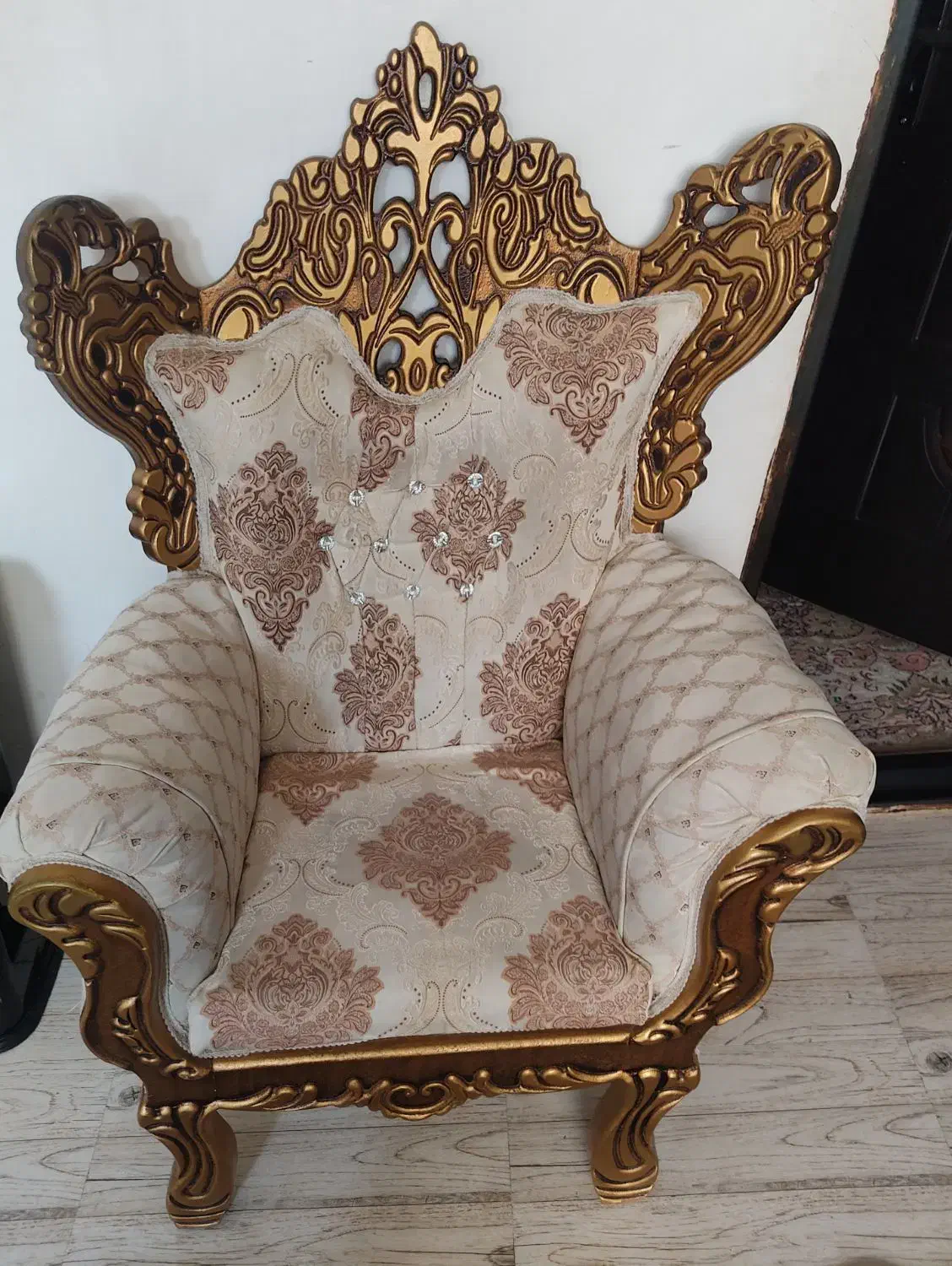 مبلمان و ناهارخوری|مبلمان خانگی و میز عسلی|الیگودرز, |دیوار