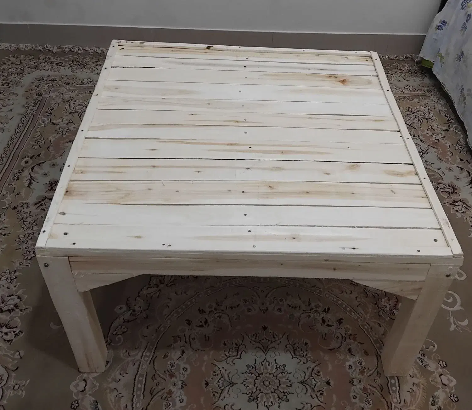 کرسی چوبی|بخاری، هیتر، شومینه|کاشان, پشت شهربانی|دیوار