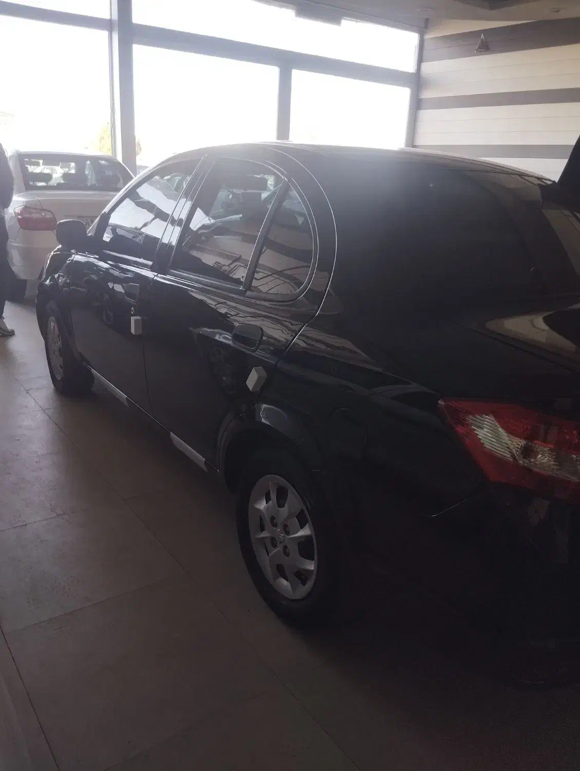 ساینا مدل 99|خودرو سواری و وانت|همدان, |دیوار