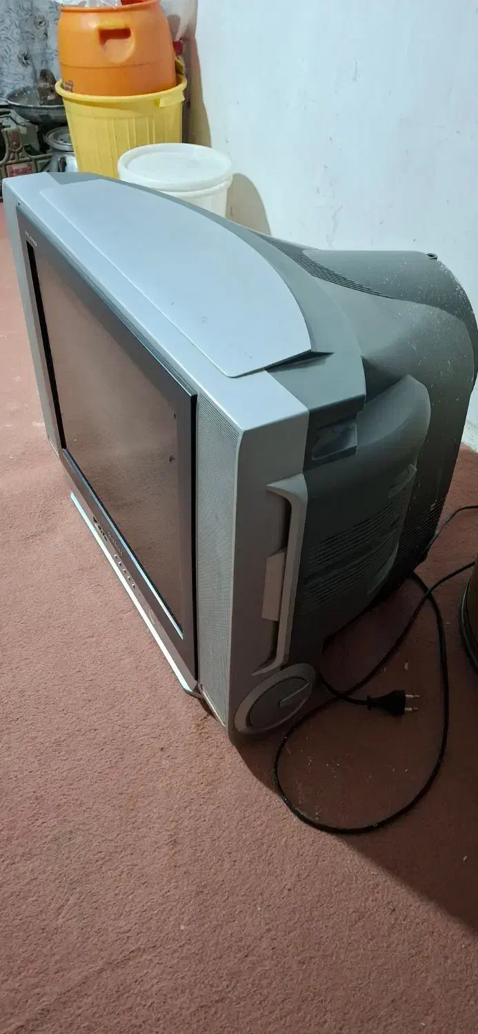 تلویزیون سامسونگ|تلویزیون و پروژکتور|کرج, حصارک پایین|دیوار