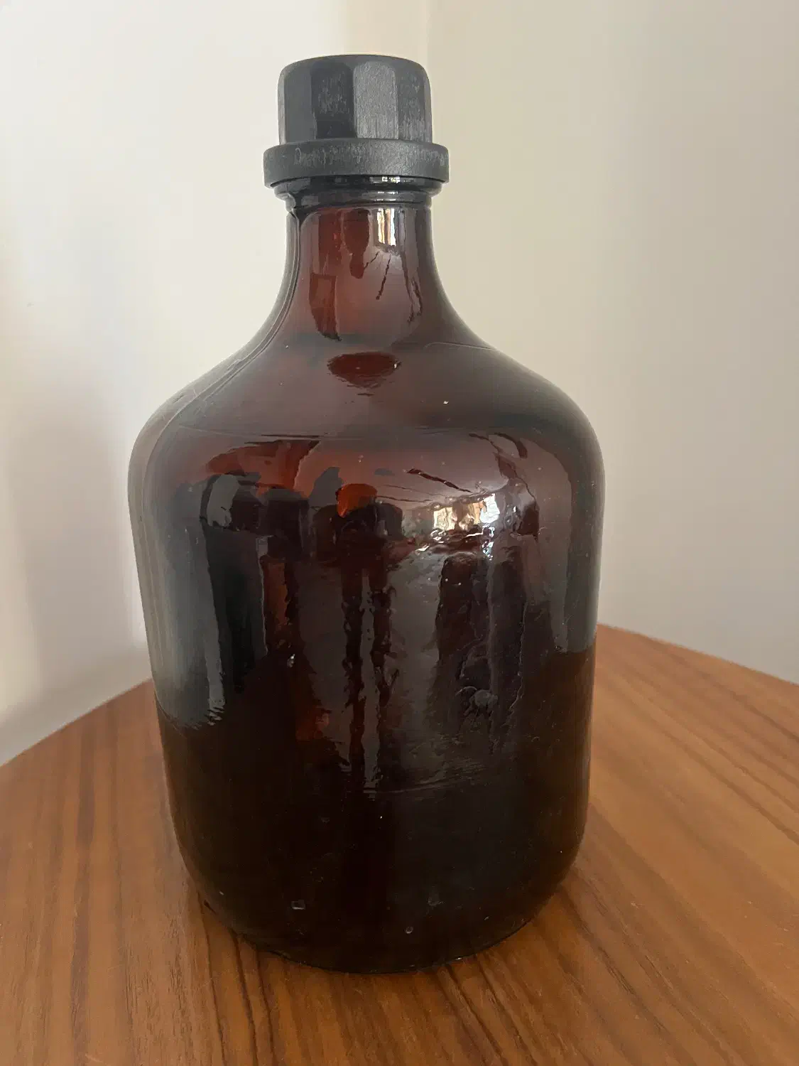 بطری شیشه ای مایعات زیر قیمت|ظروف نگهدارنده، پلاستیکی، یک‌بارمصرف|شیراز, بعثت|دیوار