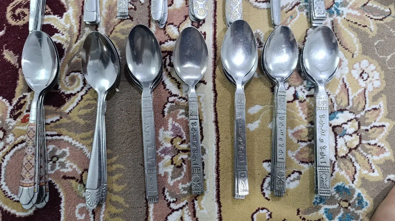 قاشق چنگال|ظروف سرو و پذیرایی|گرگان, |دیوار