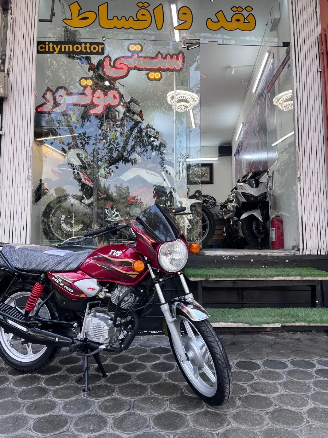 نقد و اقساط + هدیه ویژه Tvs Hlx 150|موتورسیکلت|اصفهان, سرتاوه|دیوار