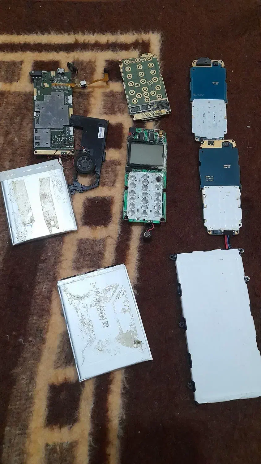 ال سی دی و قطعه موبایل|لوازم جانبی موبایل و تبلت|بیله سوار, |دیوار