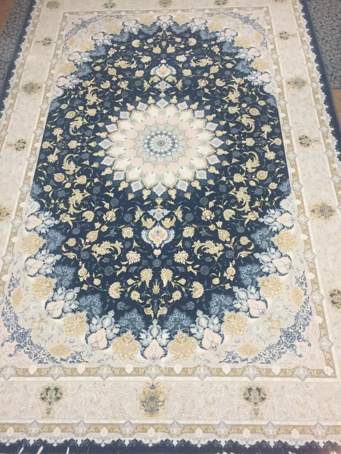 فرش ۶ متری|فرش|ساوه, |دیوار