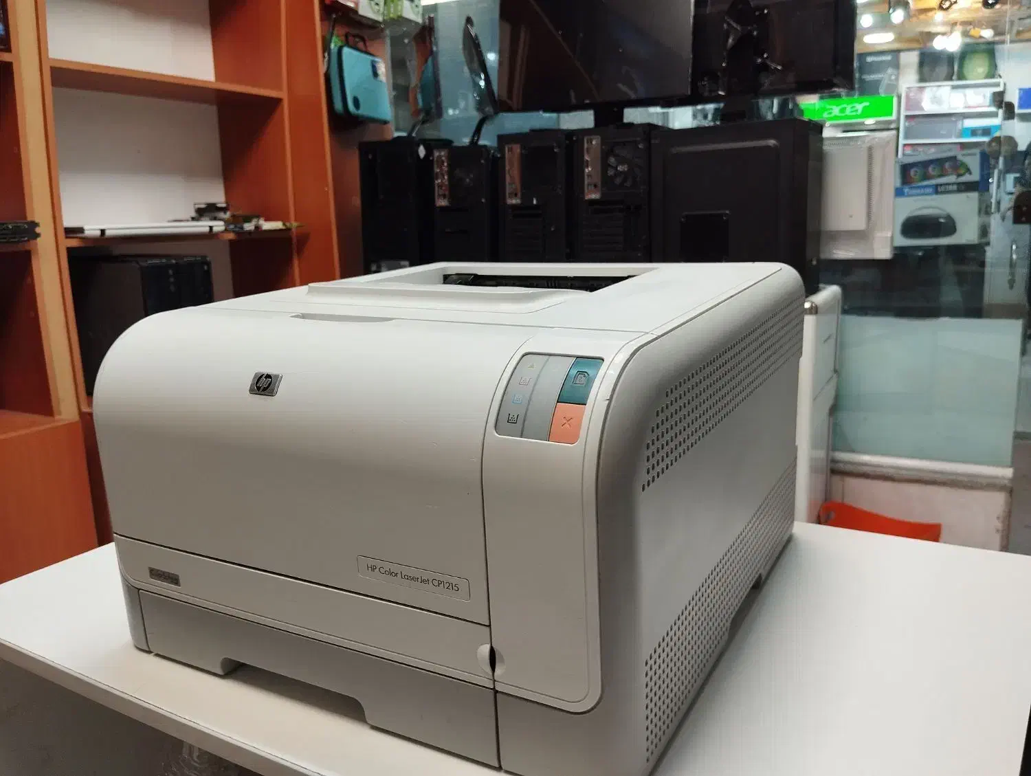 پرینتر لیزری رنگی HP ColorLaserjrt CP1215|پرینتر، اسکنر، کپی، فکس|گرگان, |دیوار
