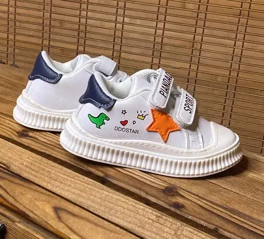 کفش وارداتی نرم و راحت|کفش و لباس بچه|تهران, جردن|دیوار