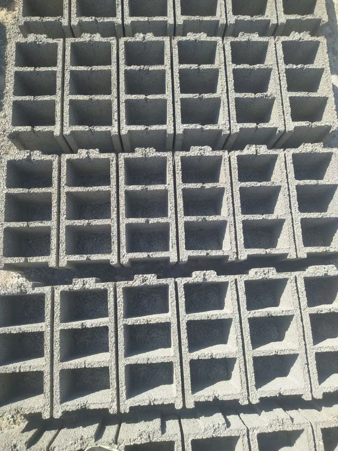 بلوک سیمانی  با تخلیه پای کار با ضمانت|مصالح و تجهیزات ساختمان|کاشان, ملا حبیب‌الله شریف|دیوار