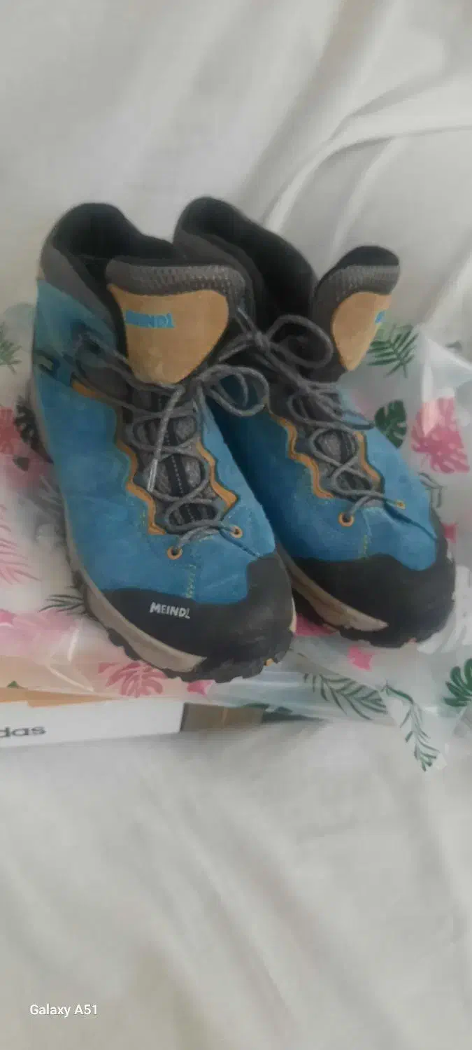 بوت مارک مندل سایز ۳۸ کفش راحت وخوش پوش|کیف، کفش، کمربند|زنجان, |دیوار