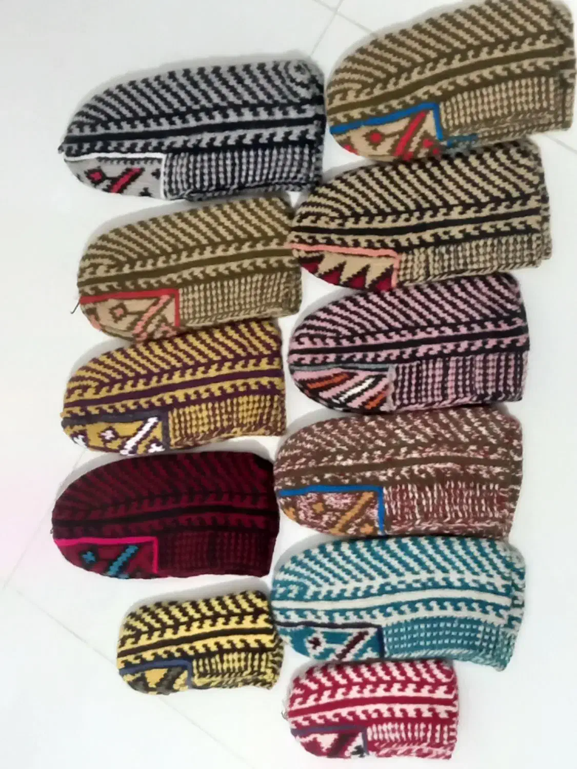 پاپوش دستبافت|لباس|اراک, |دیوار