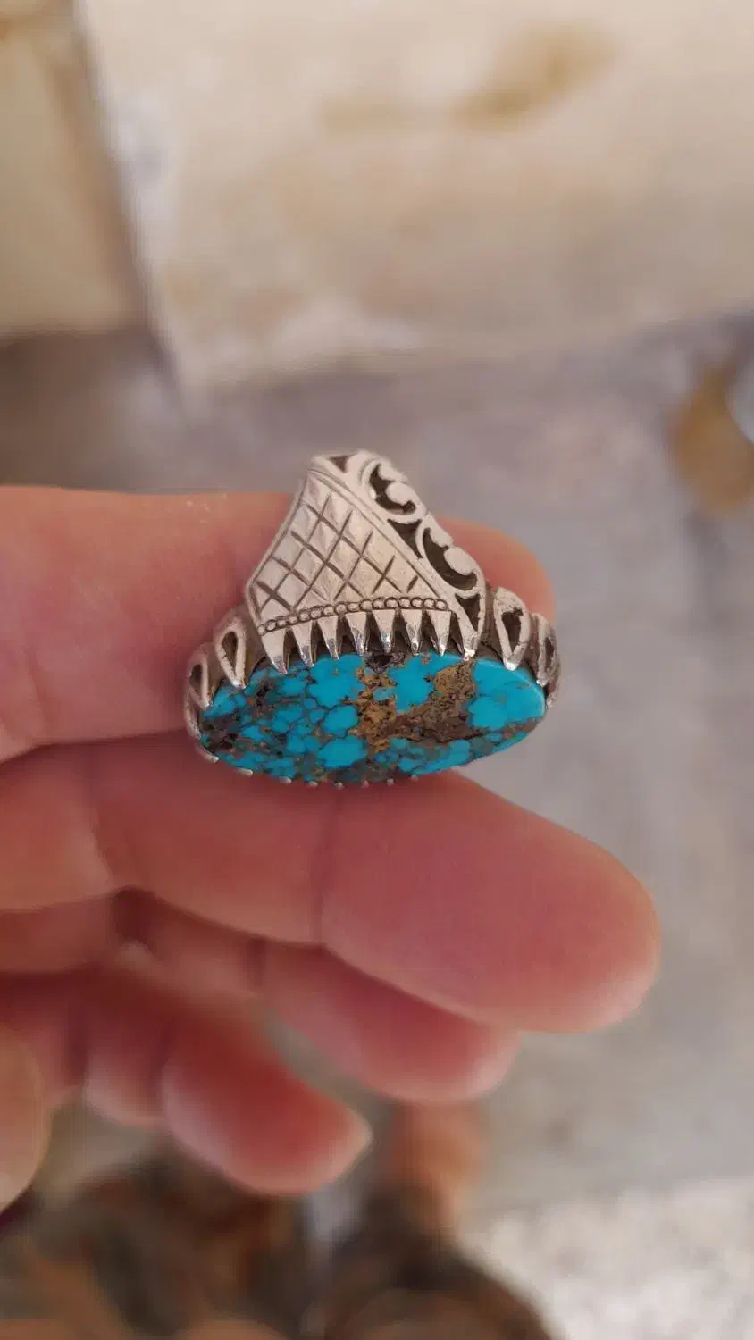 فیروزه نیشابور|جواهرات|قم, امامزاده ابراهیم|دیوار