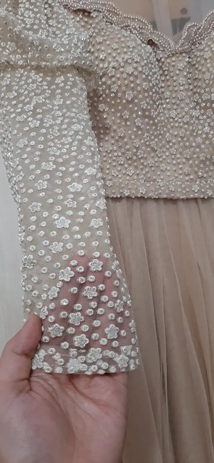 لباس مجلسی|لباس|باقرشهر, |دیوار