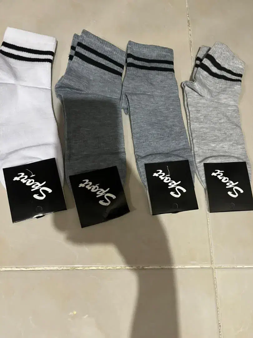 جوراب و کمر بند|لباس|اسلامشهر, زرافشان|دیوار