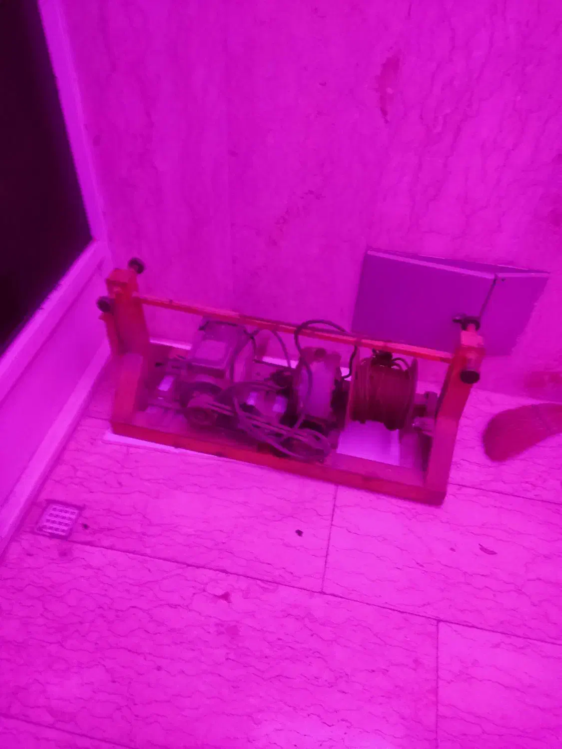 بالابر|ابزارآلات|صفادشت, |دیوار