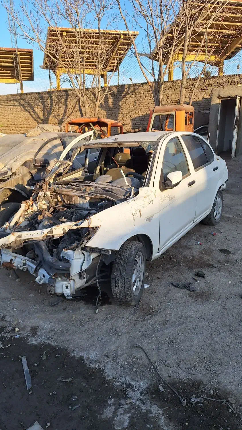 ساینا مدل ۱۴۰۰|خودرو سواری و وانت|مشهد, پورسینا|دیوار