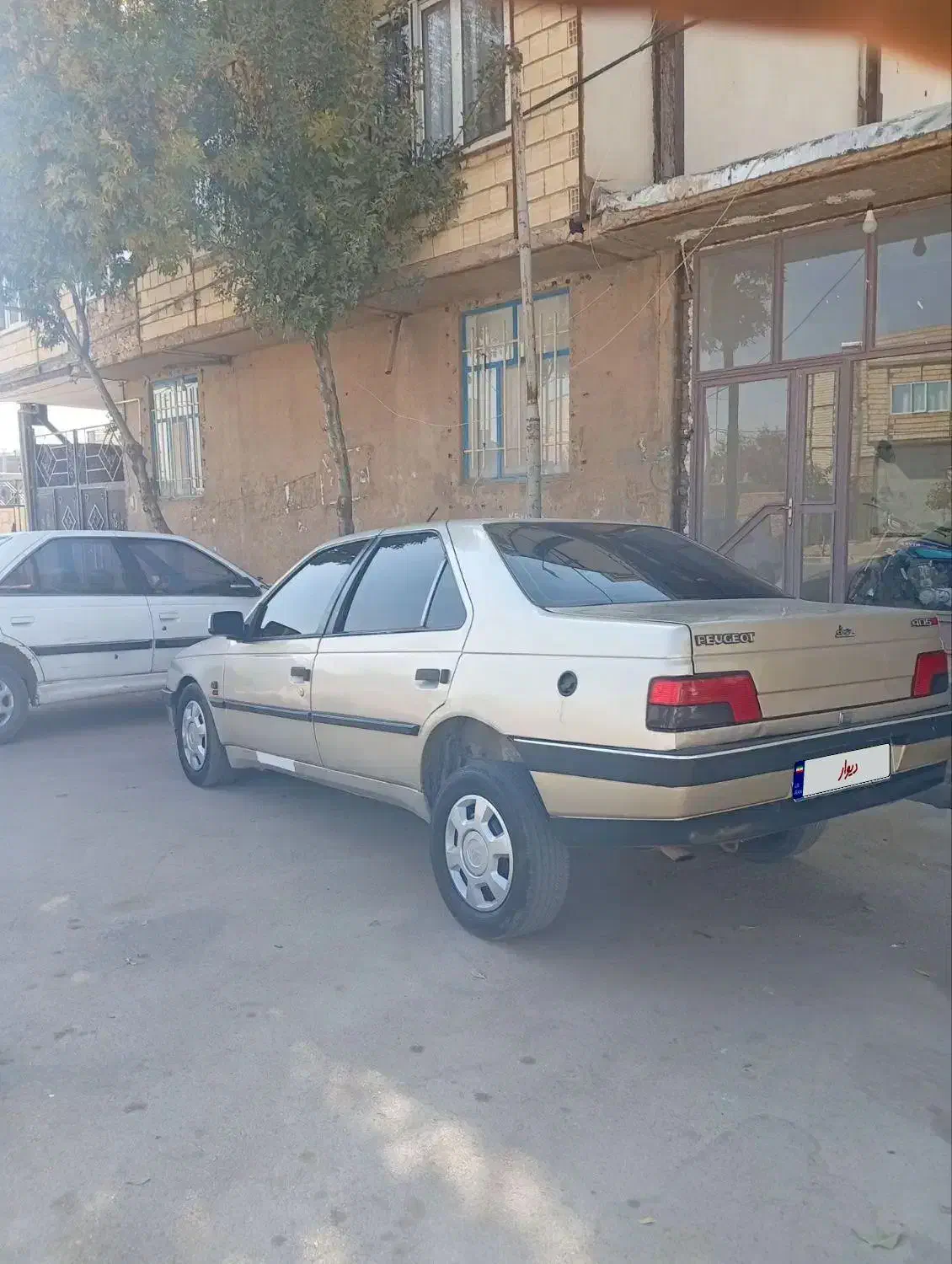 پژو 405.   83|خودرو سواری و وانت|قیدار, |دیوار