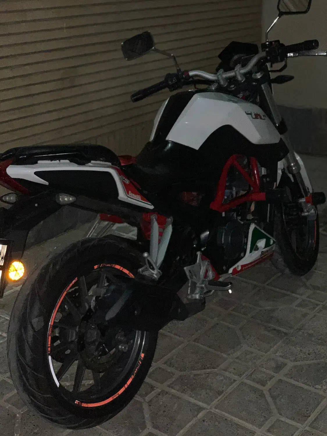 بنلی 250 تک سیلندر|موتورسیکلت|فردیس, شهرک هفده شهریور|دیوار