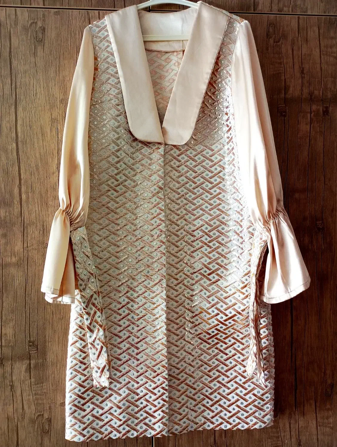 لباس های مجلسی مانتو،بارانی،پالتو،کت،|لباس|مراغه, |دیوار