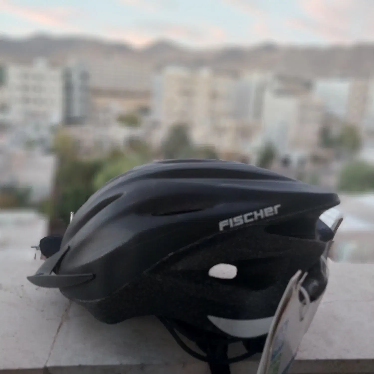 کلاه دوچرخه سواری|دوچرخه، اسکیت، اسکوتر|زنجان, |دیوار