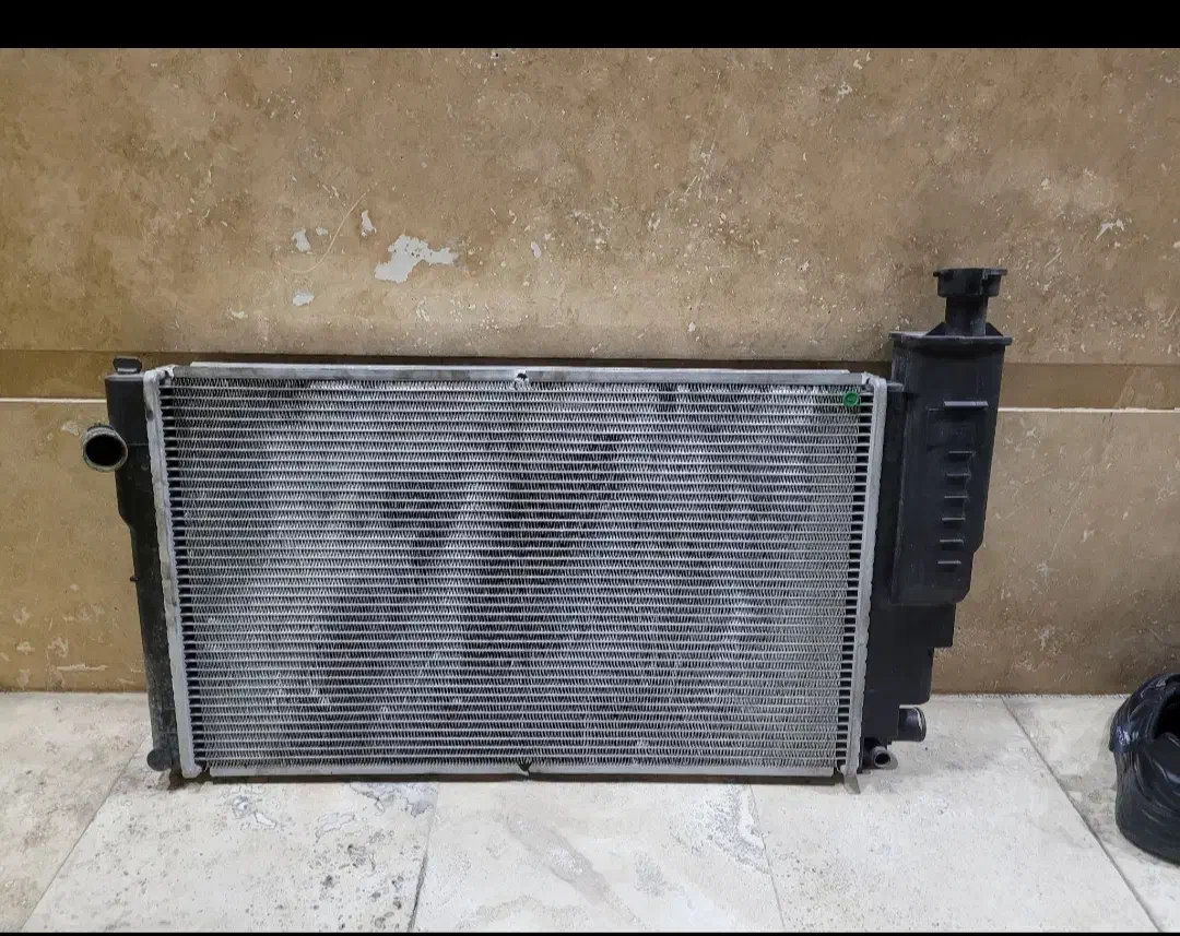 رادیاتور پژو ۴۰۵ و سمند1x|قطعات یدکی و لوازم جانبی|قم, لسانی|دیوار