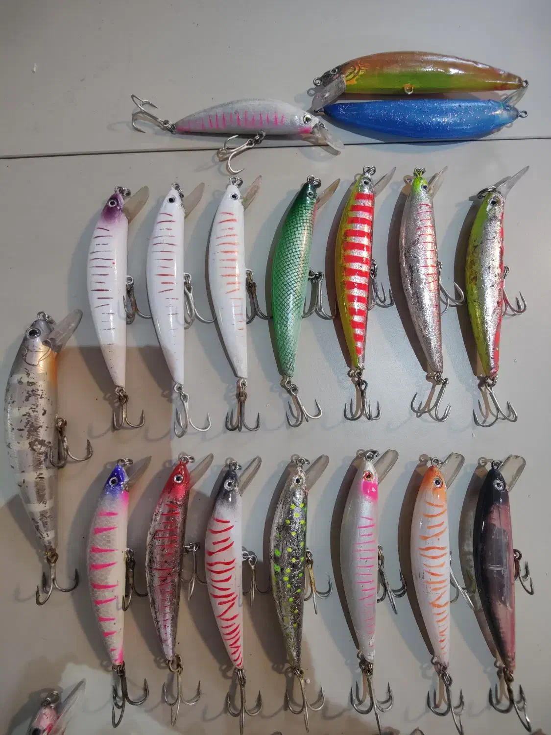 33 عدد لور ماهیگیری اسپین|ماهیگیری|شیراز, گویم|دیوار