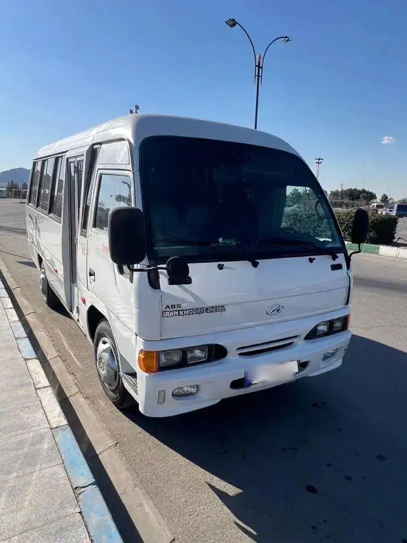 مینی بوس هیوندا ۹۰ نیمه دوم|خودرو سنگین|مشهد, سجاد شهر|دیوار