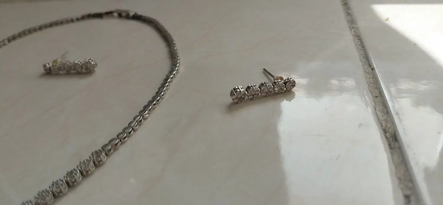 سرویس نقره|جواهرات|اصفهان, جاوان|دیوار