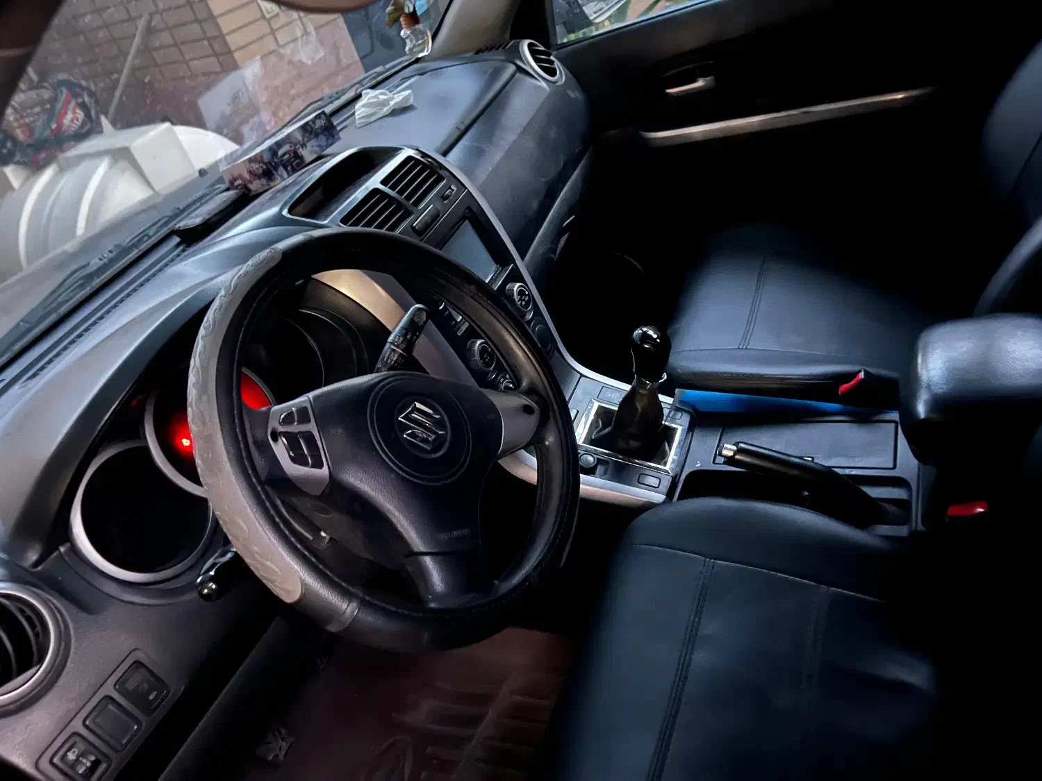 سوزوکی ویتارا ۱۳۸۶|خودرو سواری و وانت|اصفهان, بهارستان|دیوار