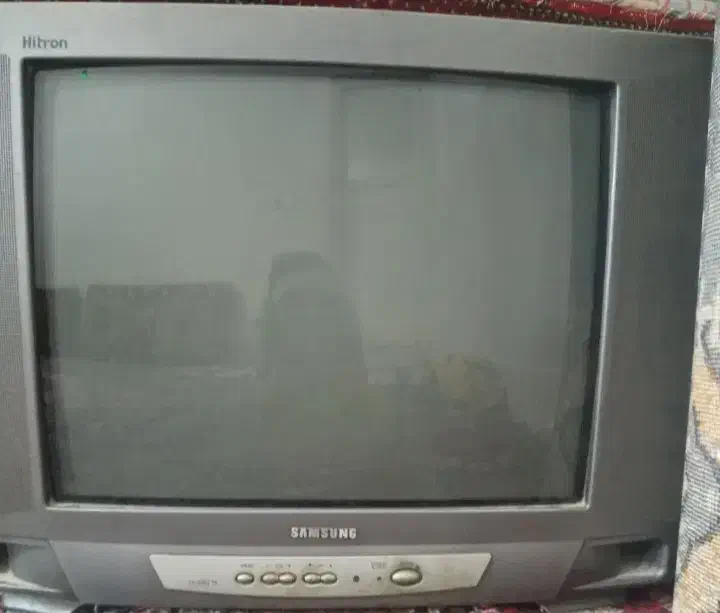 تلوزیون رنگی ۲۱اینج|تلویزیون و پروژکتور|تربت‌حیدریه, بالا ولایت|دیوار