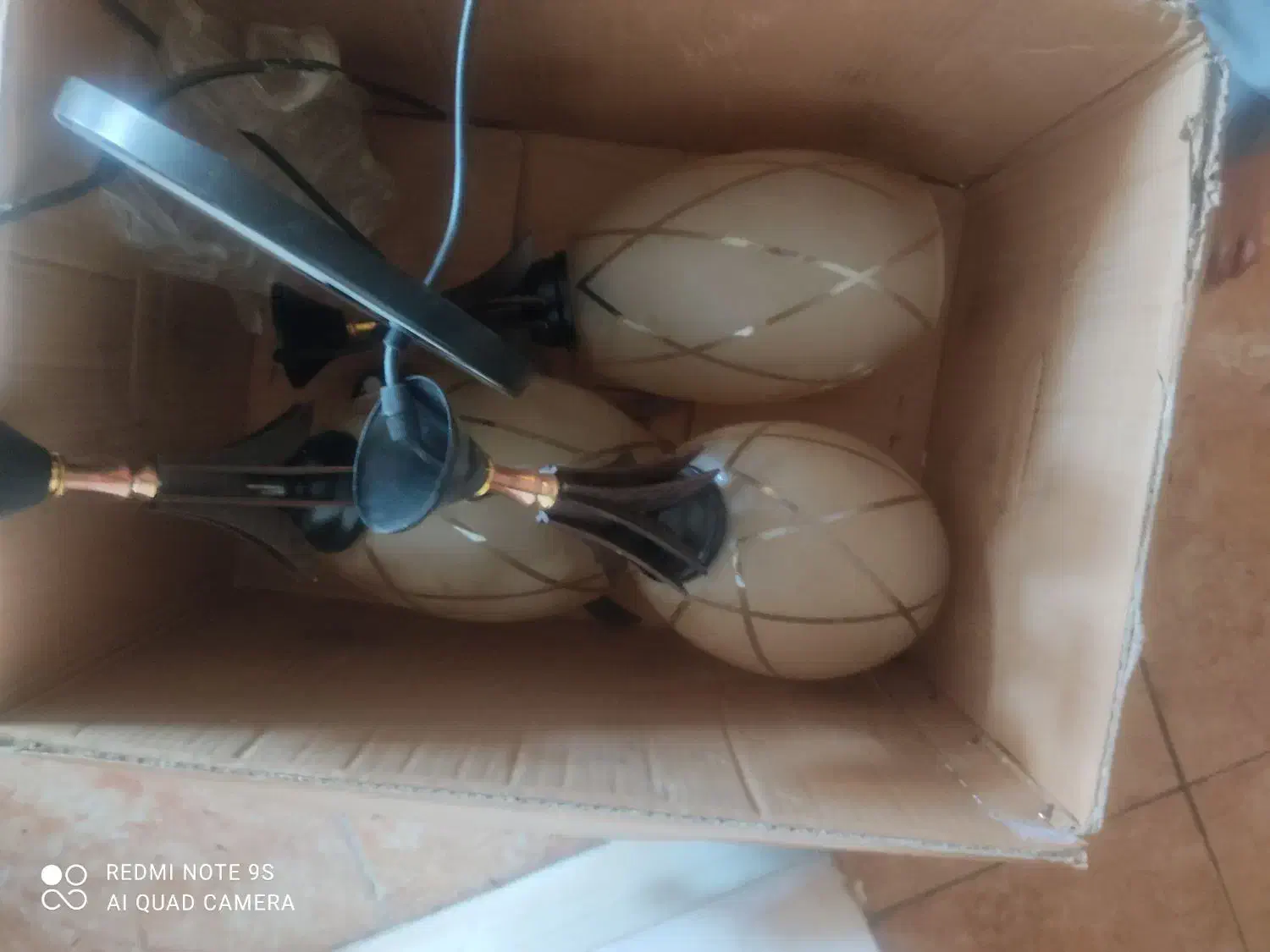 لوستر سه شعله نو|لوستر و چراغ آویز|شیراز, تندگویان|دیوار