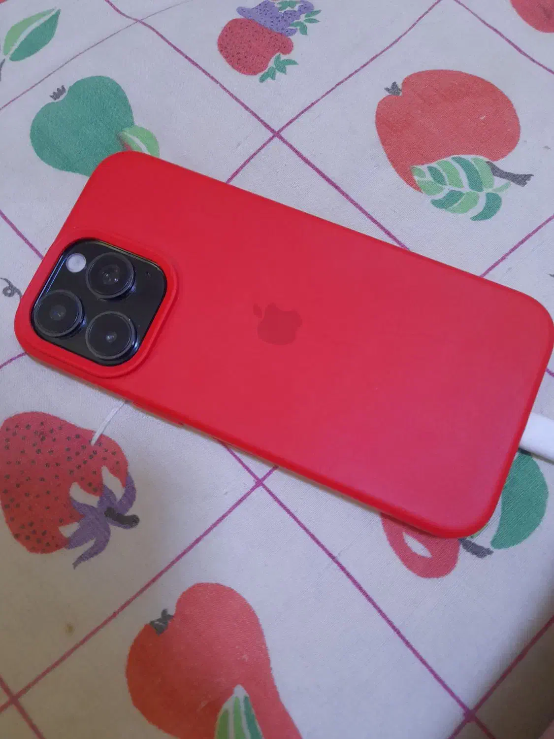 اپل iPhone 15 Pro Max با حافظهٔ ۲۵۶ گیگابایت|موبایل|اراک, |دیوار