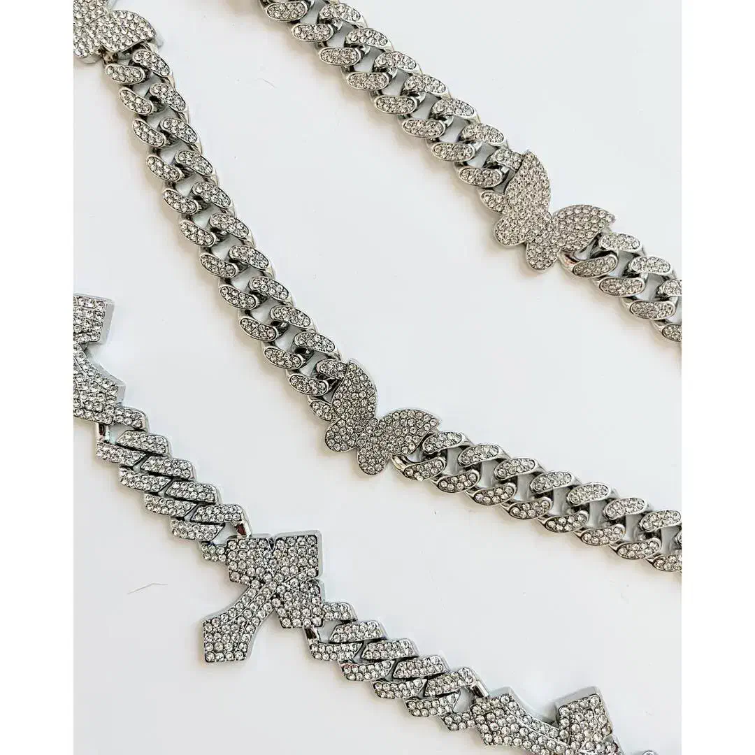 حراج گردنبند های وارداتی فول نگین|بدلیجات|تهران, اقدسیه|دیوار