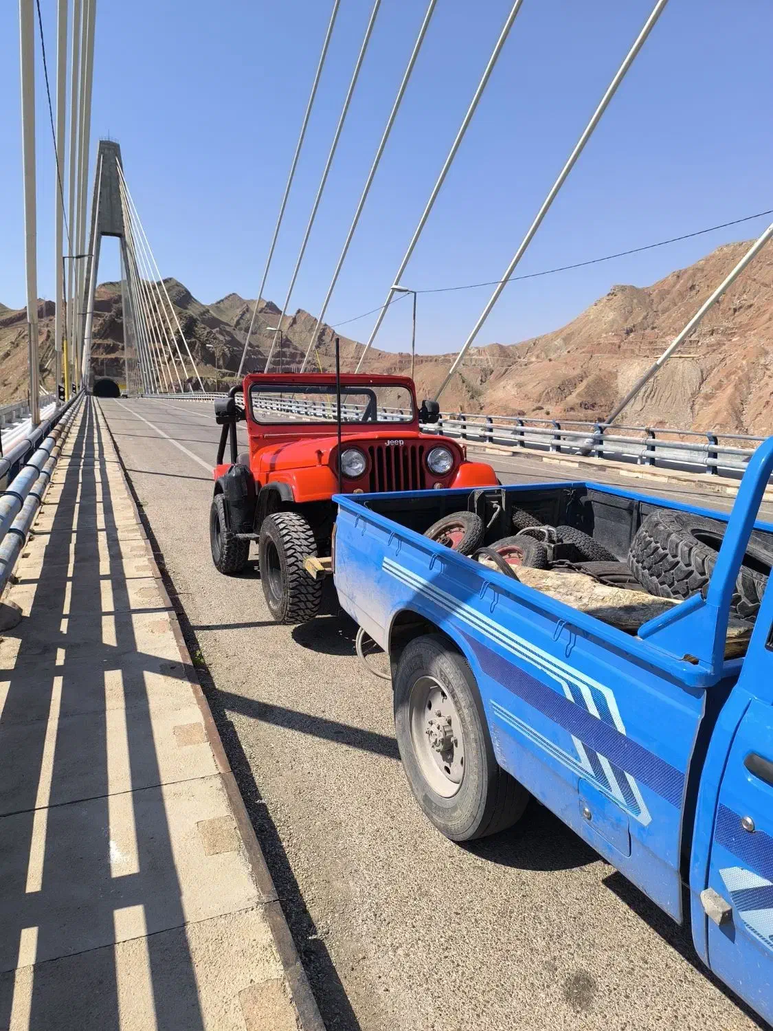 امداد خودرو یدک کش جرثقیل گودرز|خدمات حمل و نقل|دوگنبدان, |دیوار