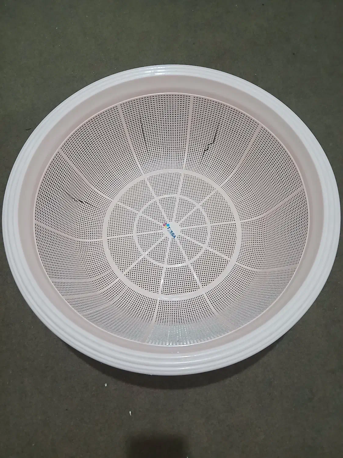 کلمن وسبد|ظروف سرو و پذیرایی|میانه, |دیوار