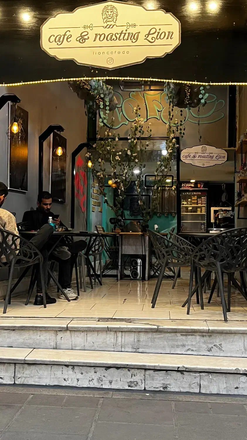 همکاری با اکیپ مافیا|گردهمایی و همایش|تهران, فلسطین (میدان انقلاب)|دیوار