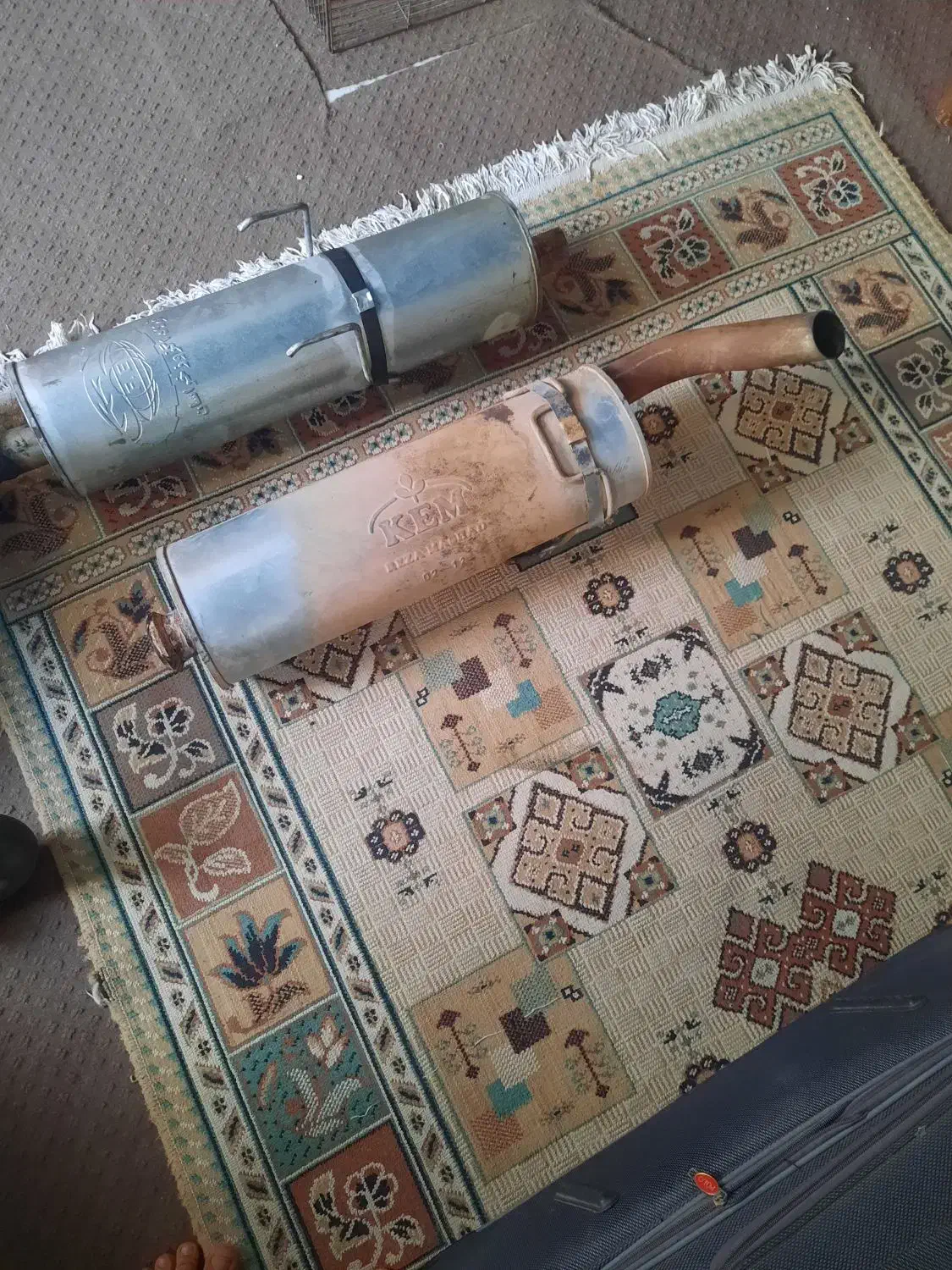 اگزوز بنزی ۲۳۰وسورن توربو درسوپاپ|قطعات یدکی و لوازم جانبی|قنوات, |دیوار