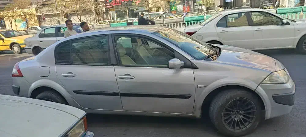 رنو مگان 2000 هزار توماتیک|خودرو سواری و وانت|تهران, خانیآباد|دیوار