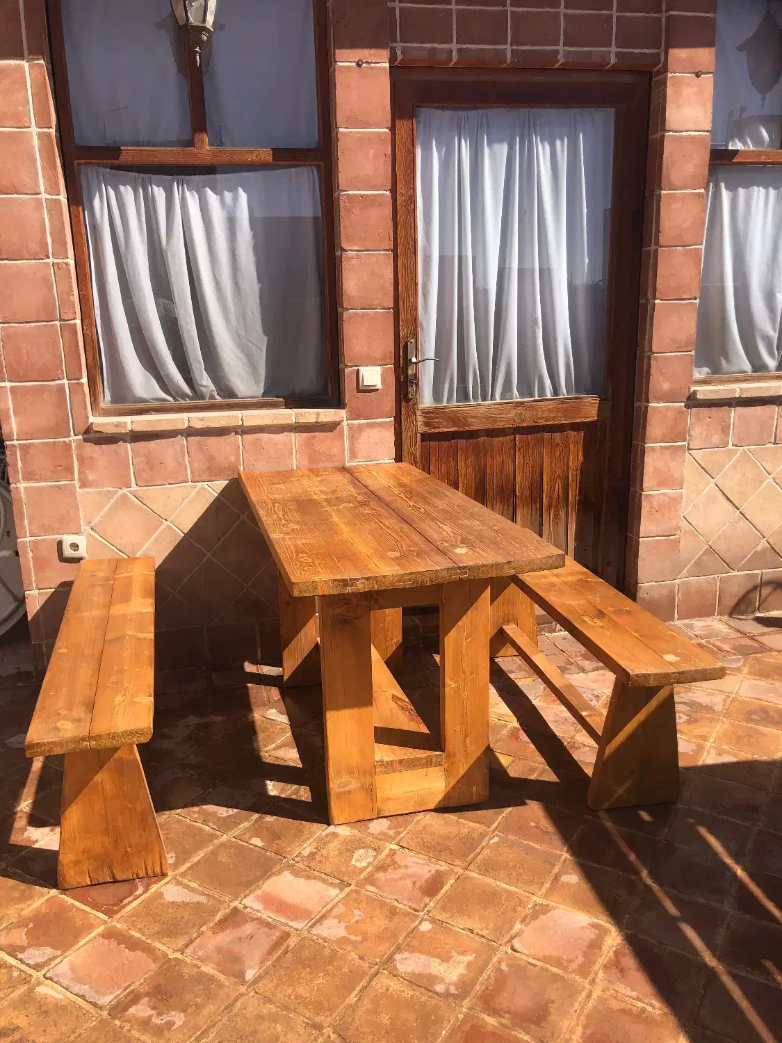 میز و‌صندلی چوبی|صندلی و نیمکت|کرمان, |دیوار