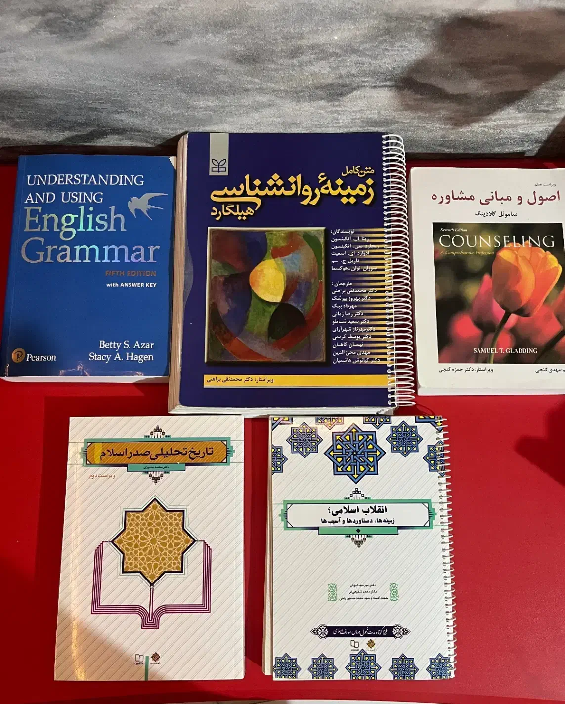 کتاب رشته زبان و روانشناسی|کتاب و مجله آموزشی|شیراز, شهرک امیر کبیر|دیوار