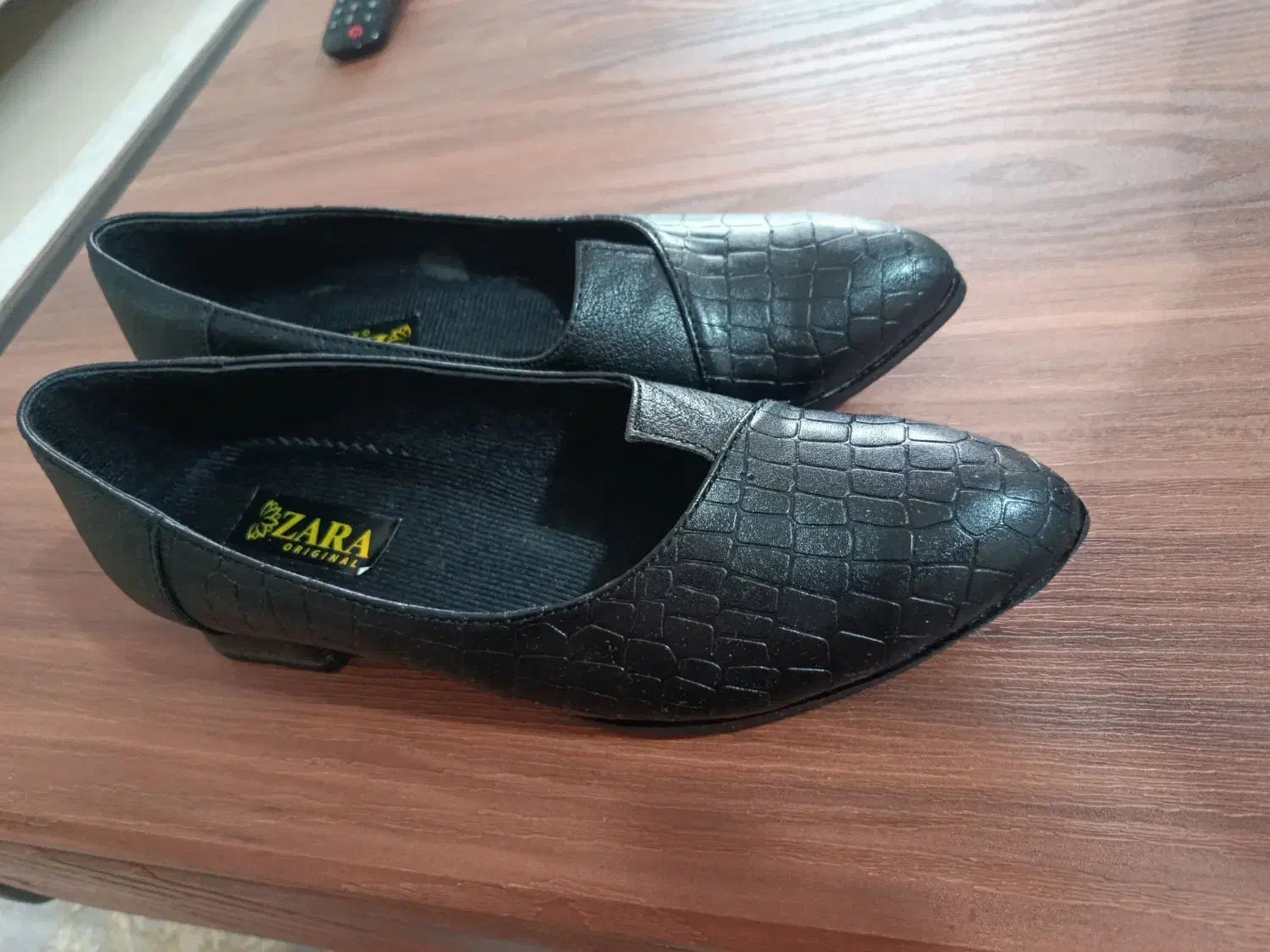 کفش شیک کاملا نو|کیف، کفش، کمربند|ساری, |دیوار