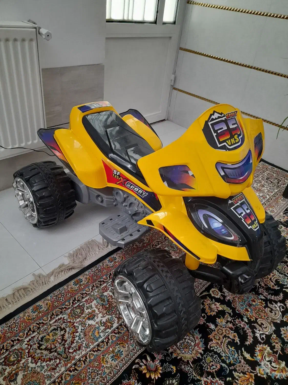 موتورشارژی درحد نو|اسباب‌بازی بچه|زرقان, |دیوار